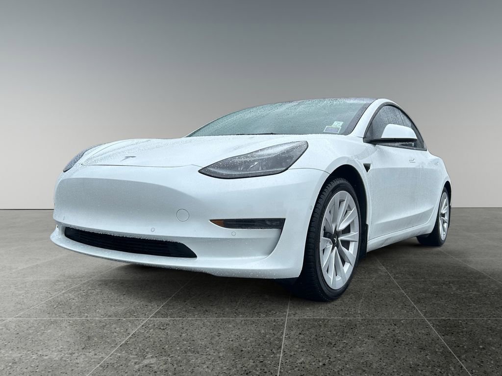 Used 2022 Tesla Model 3 Long Range AWD/4WD image 3