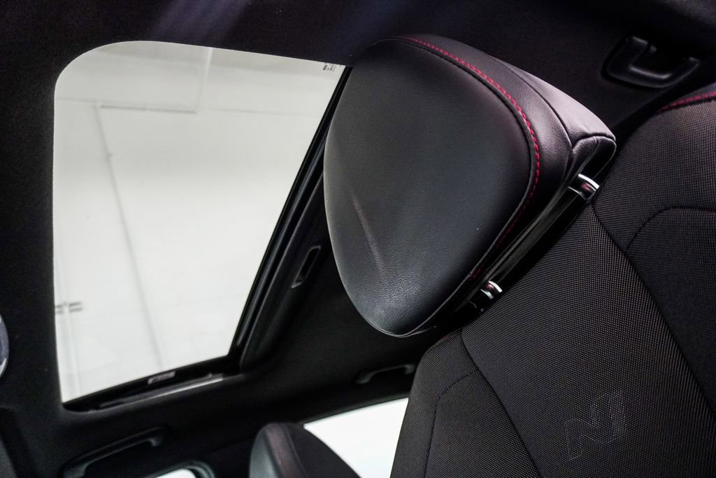 Used 2023 Hyundai Elantra N Line w/ Preferred Accessory Package image 8