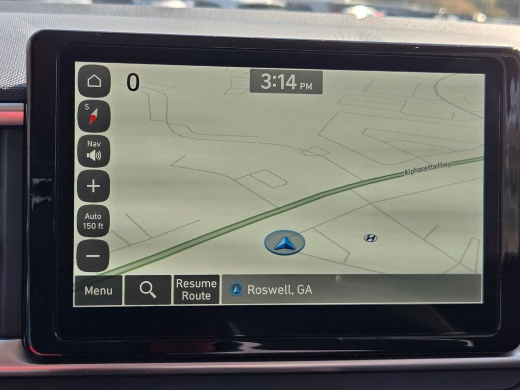 Used 2025 Hyundai Venue Limited image 25