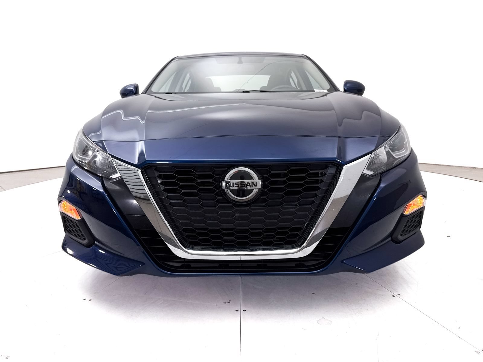 Used 2020 Nissan Altima 2.5 S FWD image 2