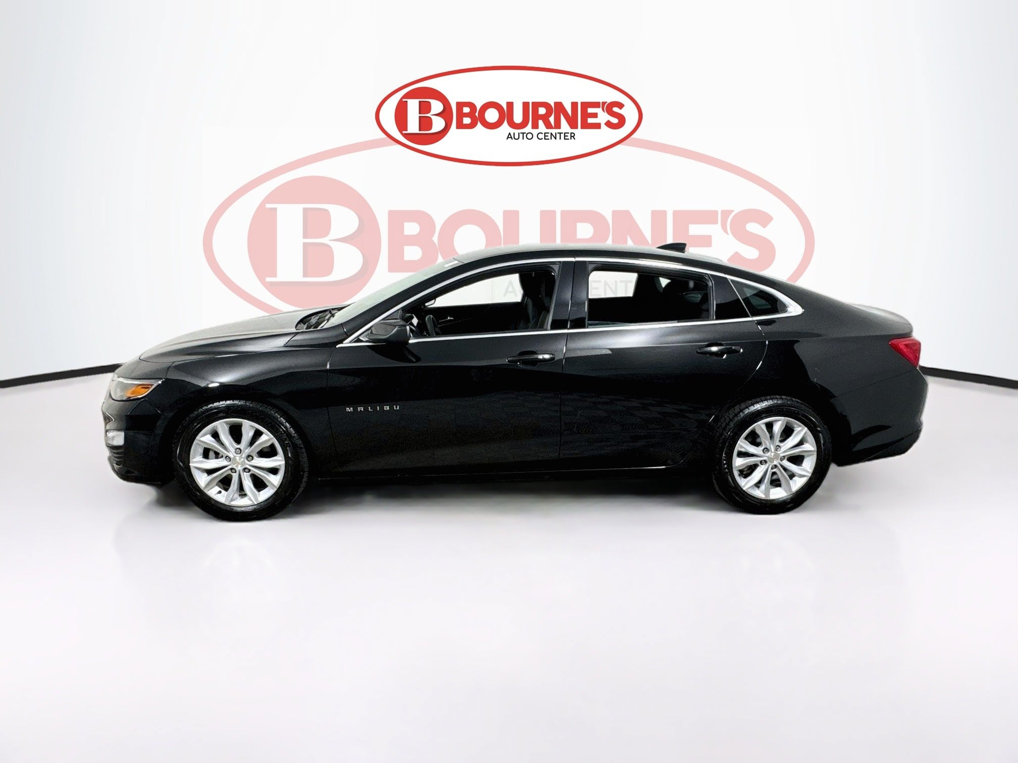 Used 2025 Chevrolet Malibu LT FWD image 7