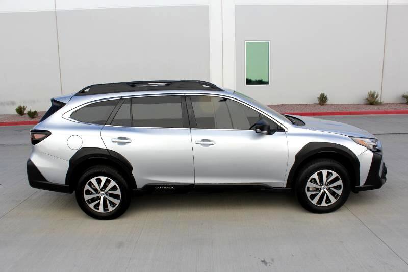 Used 2025 Subaru Outback 2.5i Basic image 4