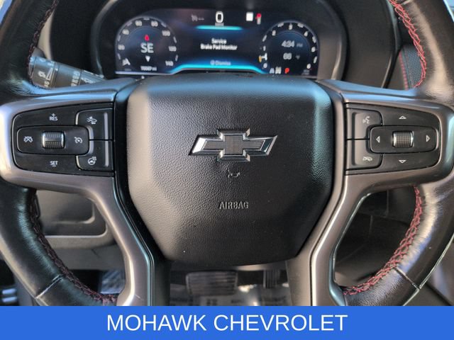Used 2022 Chevrolet Suburban RST w/ Luxury Package AWD/4WD image 11