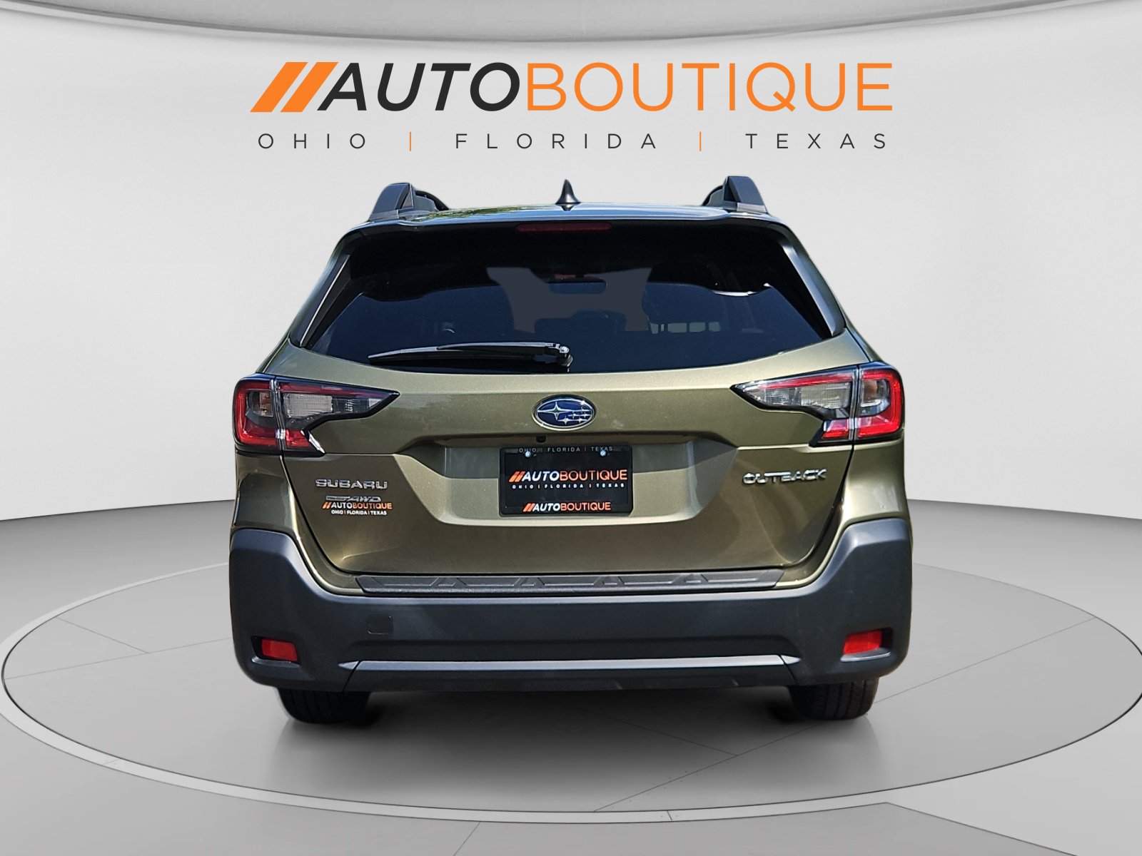 Used 2024 Subaru Outback Premium AWD/4WD image 4