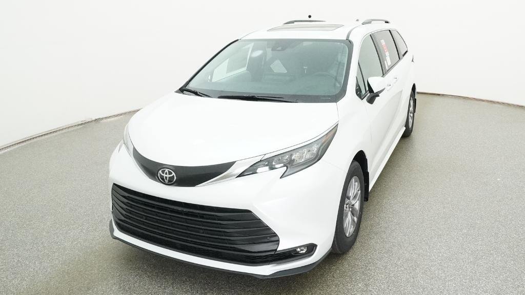 New 2026 Toyota Sienna XLE FWD image 14