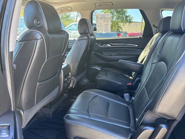 Used 2021 Buick Enclave Avenir w/ Avenir Technology Package image 11