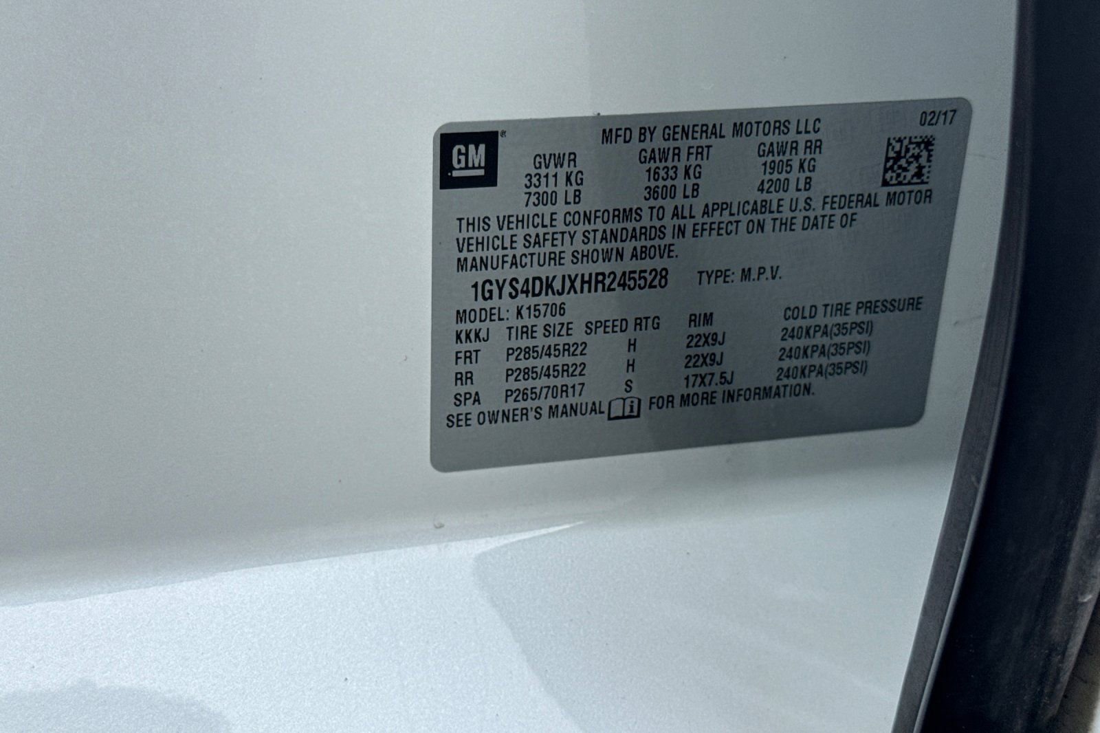 Used 2017 Cadillac Escalade Platinum image 32