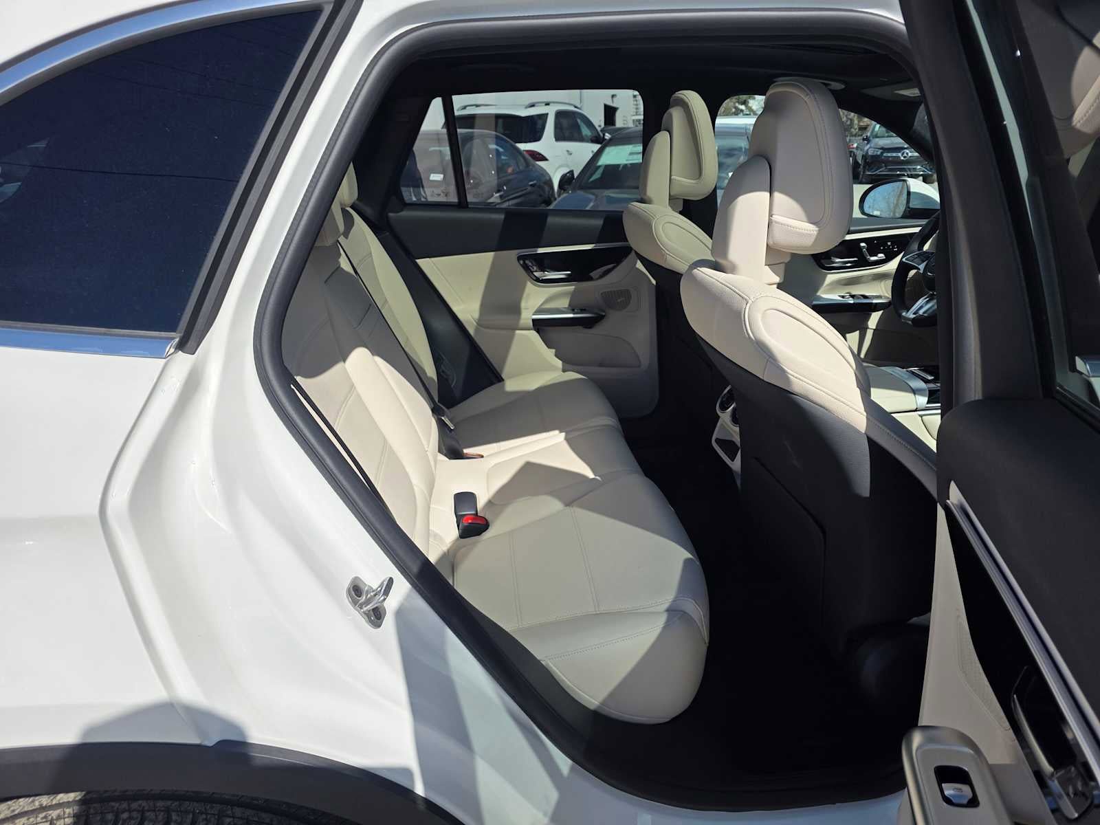 New 2026 Mercedes-Benz GLC 300 4MATIC image 12