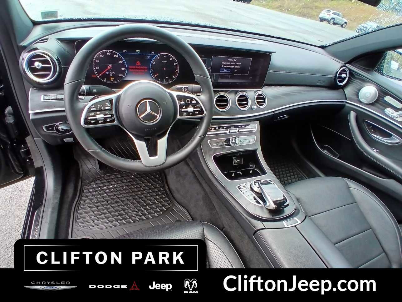 Used 2020 Mercedes-Benz E 350 4MATIC Sedan image 11