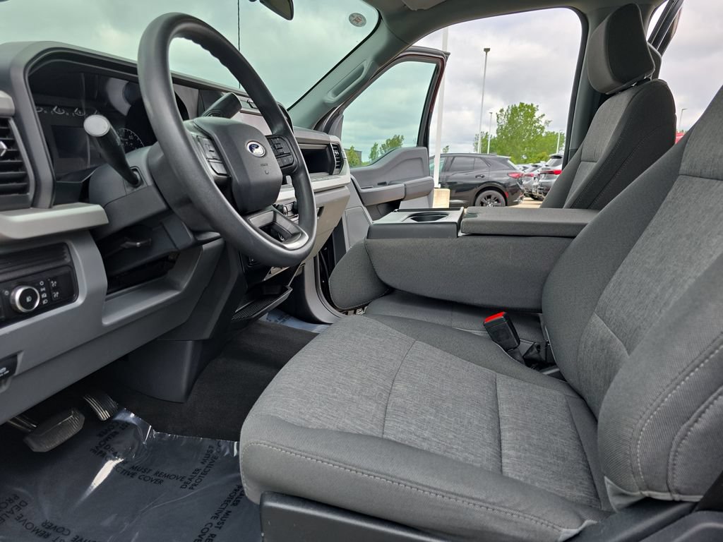 Used 2025 Ford F350 XL w/ STX Appearance Package AWD/4WD image 15
