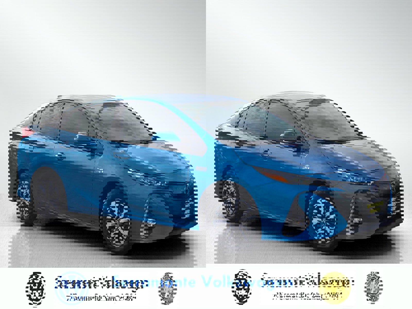 Used 2017 Toyota Prius Prime Advanced video 1