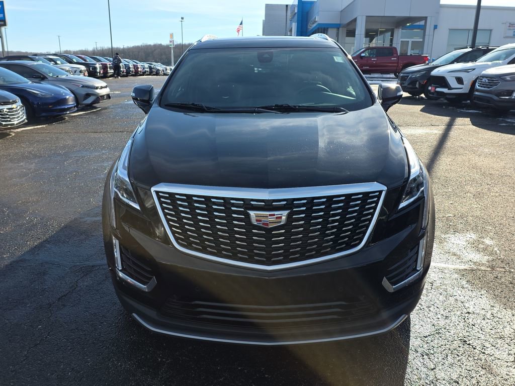 Used 2025 Cadillac XT5 Premium Luxury image 3