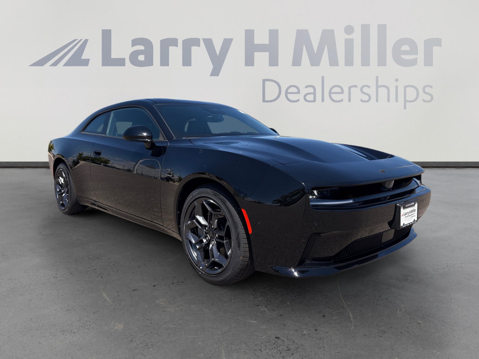 New 2025 Dodge Charger Daytona R/T w/ Quick Order Package 25M R/T AWD/4WD image 8