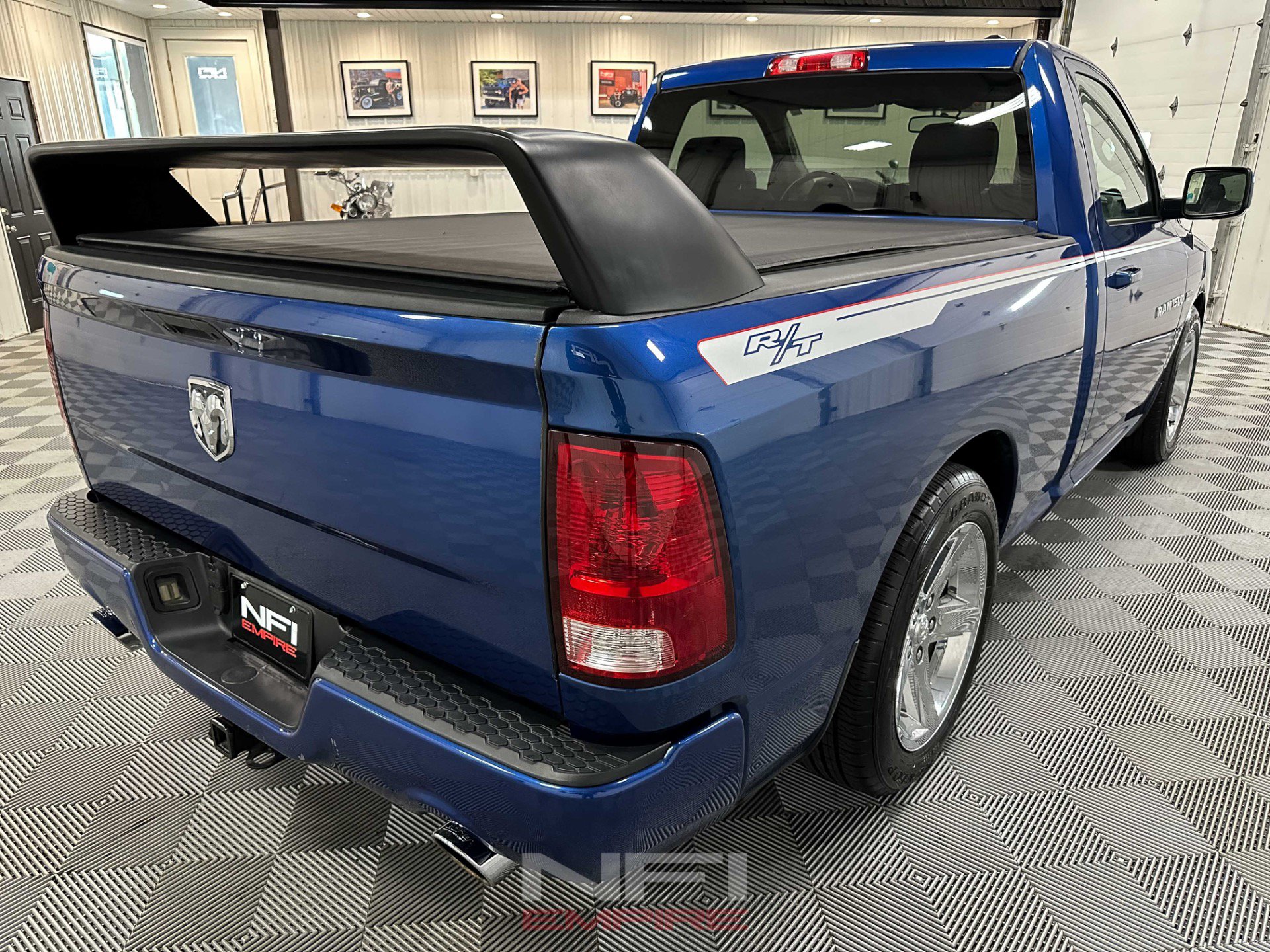 Used 2011 RAM 1500 R/T w/ Remote Start & Security Group RWD image 8