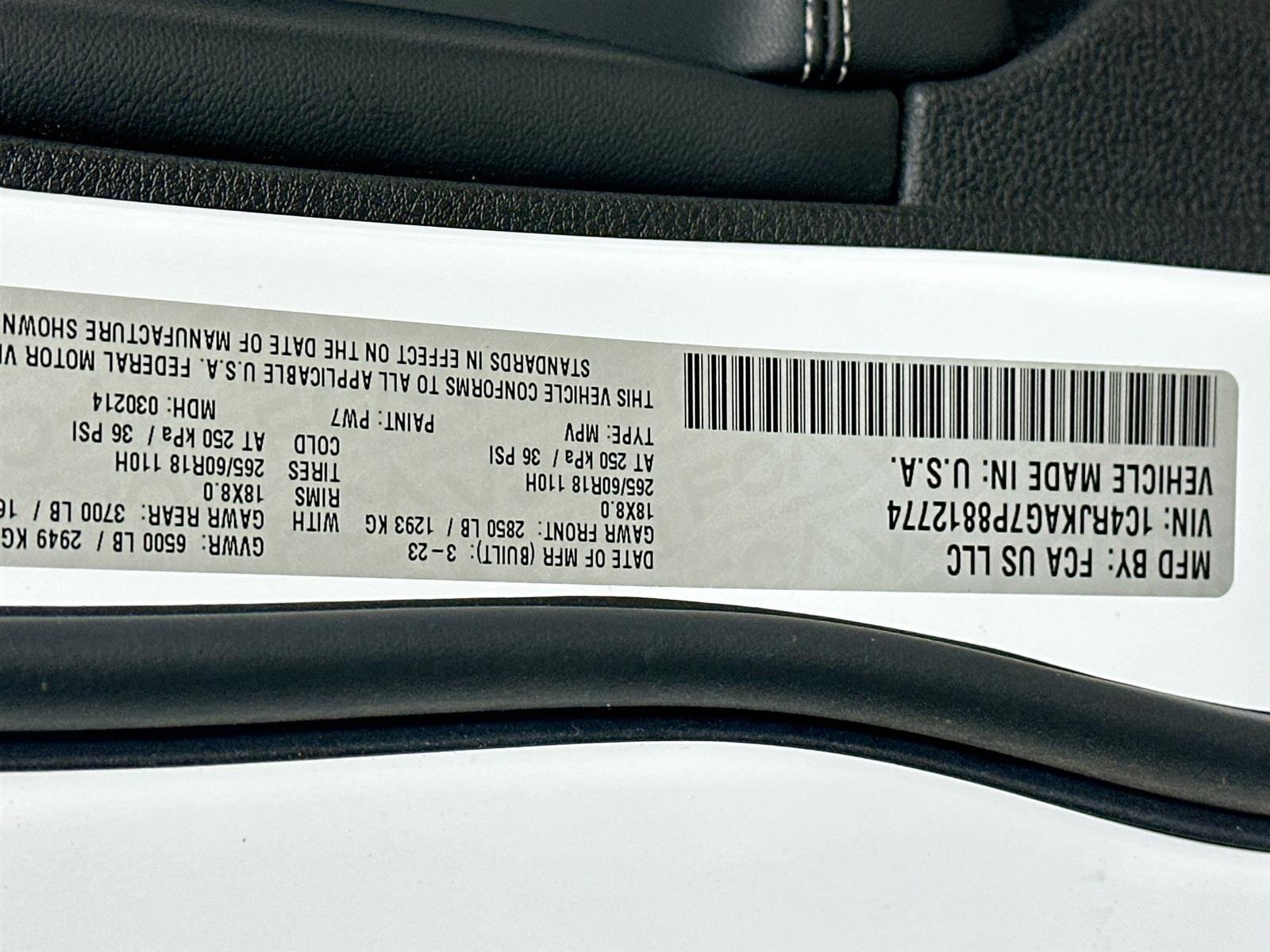 Used 2023 Jeep Grand Cherokee L Laredo image 42