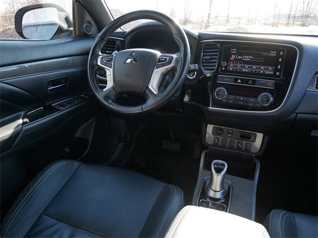 Used 2019 Mitsubishi Outlander SEL image 37