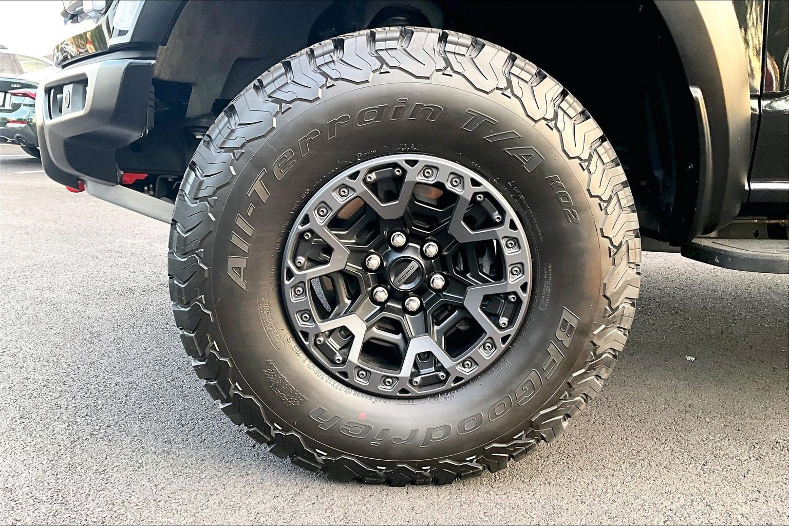 Used 2024 Ford F150 Raptor w/ Equipment Group 803A Raptor R AWD/4WD image 9