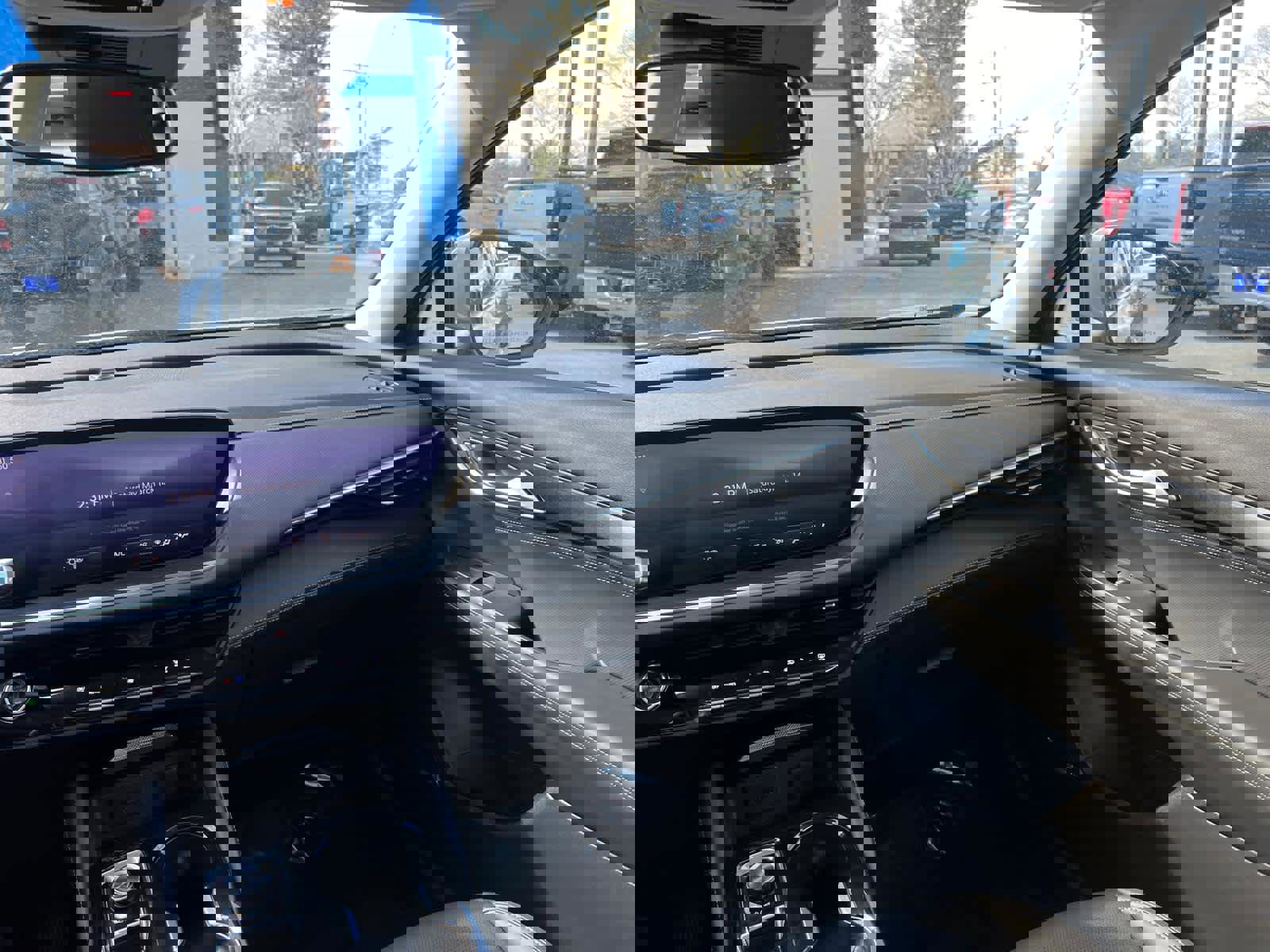 Certified 2025 Buick Envision Preferred image 37