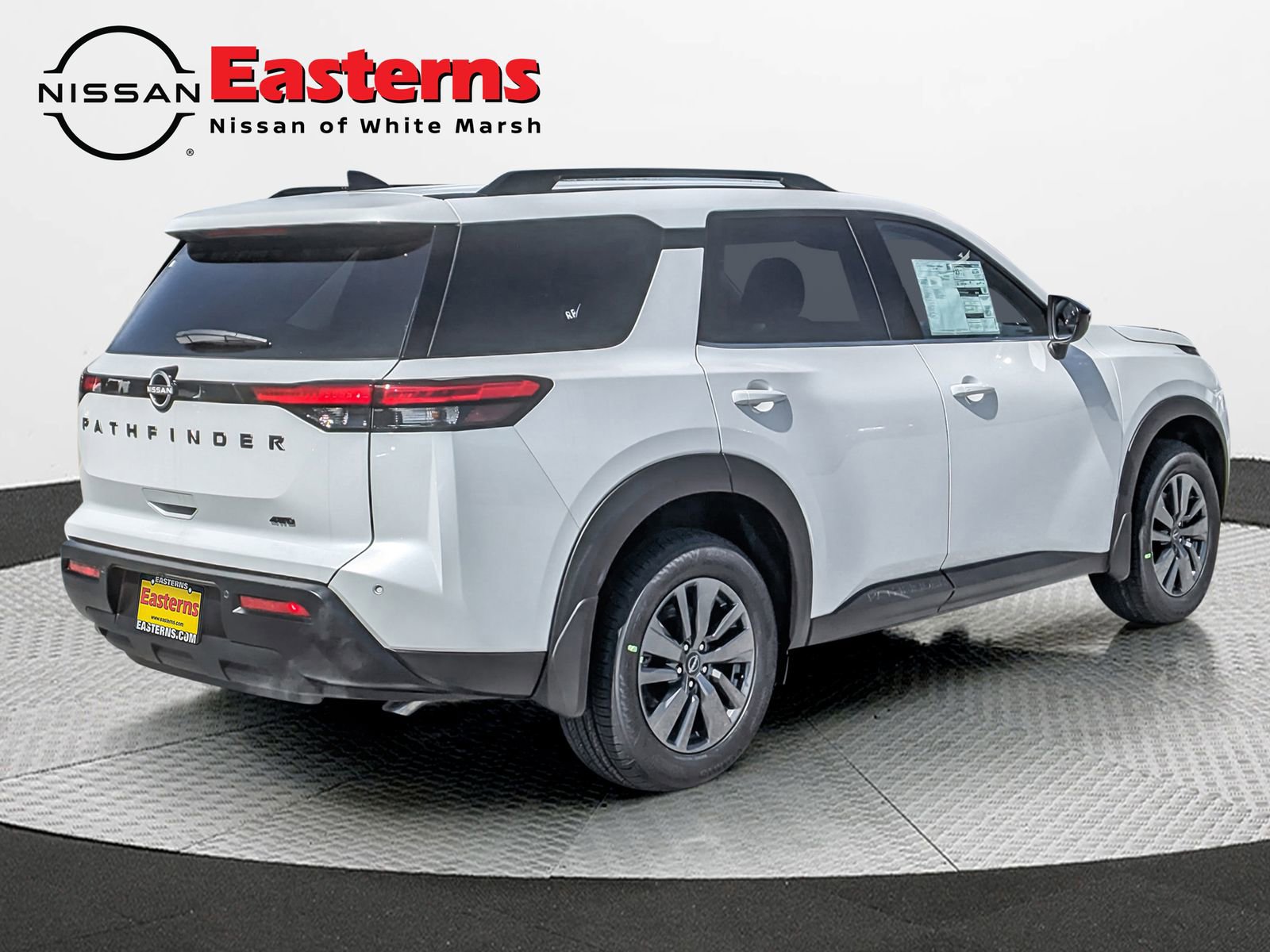 New 2026 Nissan Pathfinder SV image 7