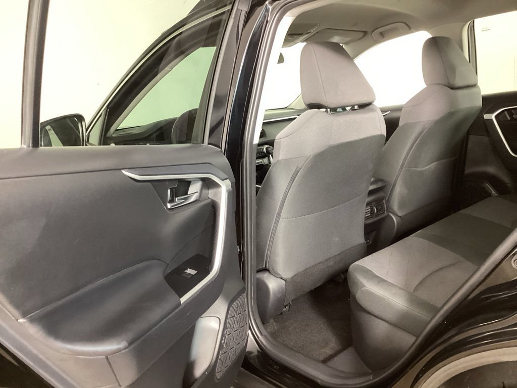 Used 2024 Toyota RAV4 AWD Hybrid image 26