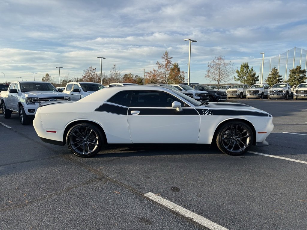Used 2023 Dodge Challenger R/T w/ T/A Package image 9