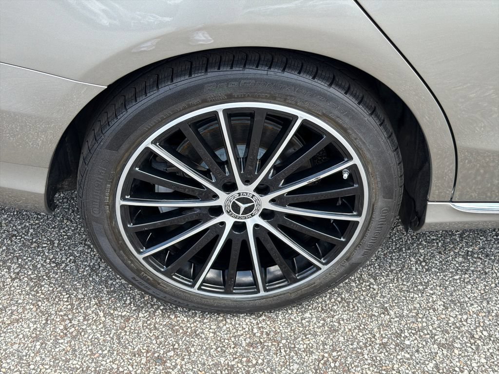Used 2019 Mercedes-Benz C 300 Sedan w/ Multimedia Package image 17