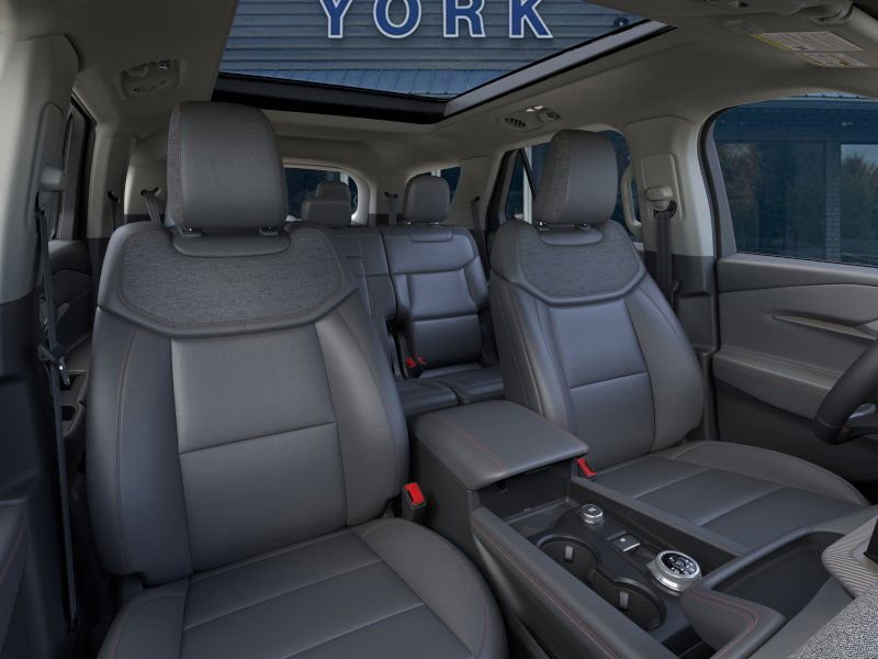 New 2026 Ford Explorer Active w/ Active Comfort Package image 10