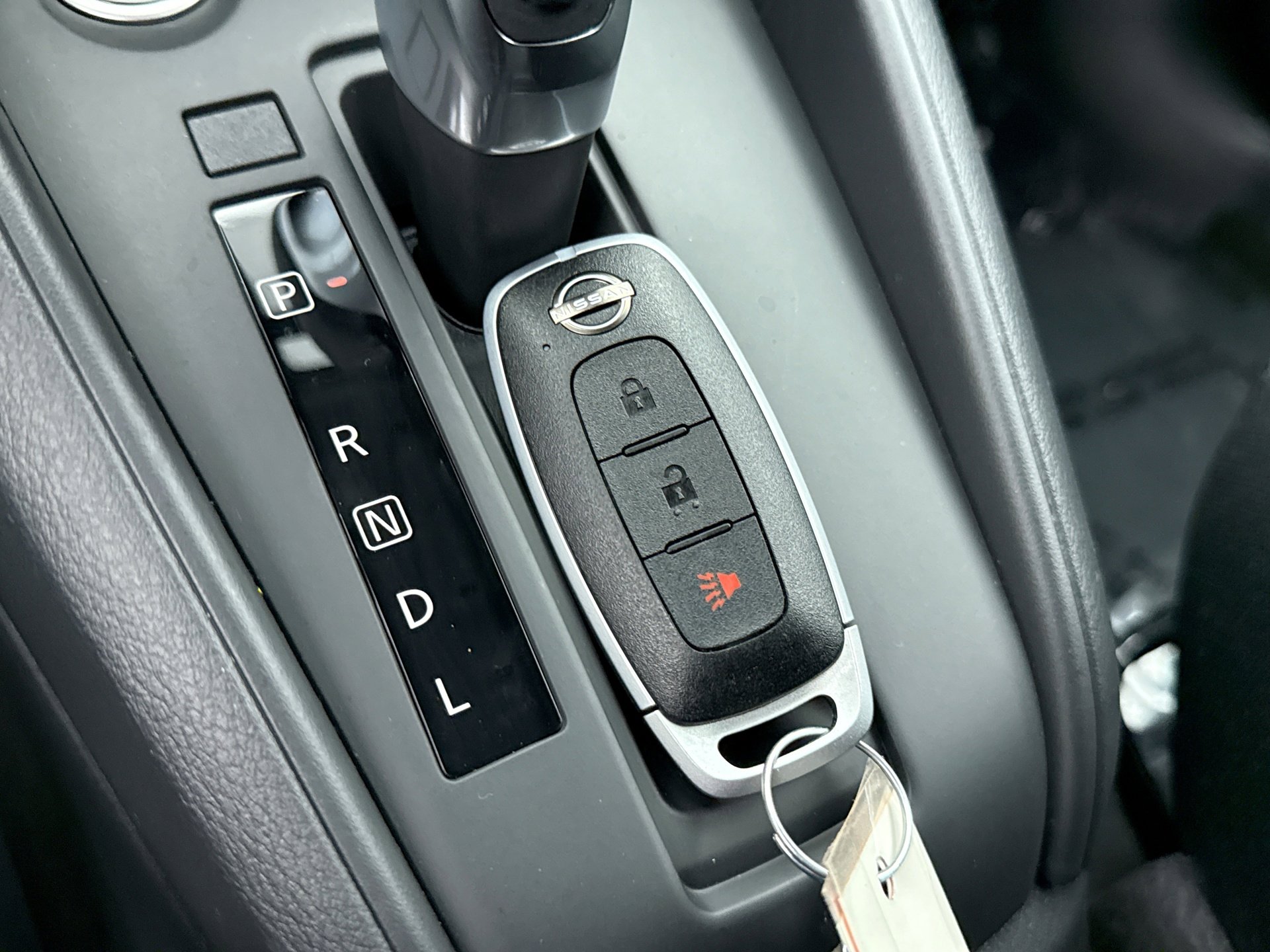 Used 2025 Nissan Kicks Play S image 22