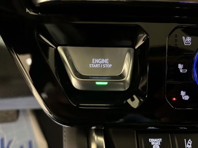 Certified 2025 GMC Sierra 3500 Denali w/ Denali Reserve Package image 16