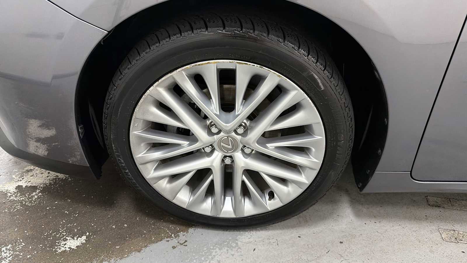 Used 2014 Lexus ES 350 w/ Luxury Package FWD image 10