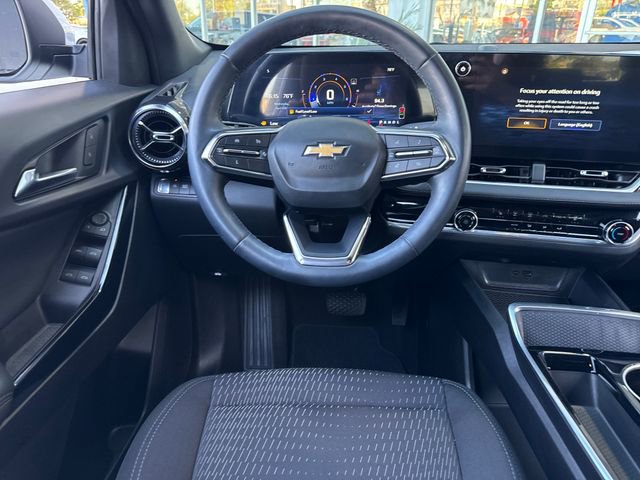 Certified 2025 Chevrolet Equinox LT FWD image 13