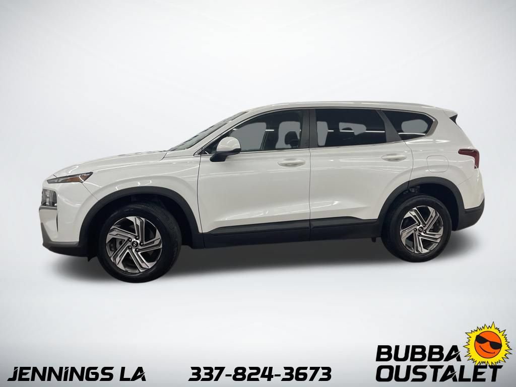 Used 2021 Hyundai Santa Fe SE FWD image 2