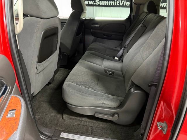 Used 2007 Chevrolet Suburban 2500 LT w/ Skid Plate Package AWD/4WD image 10
