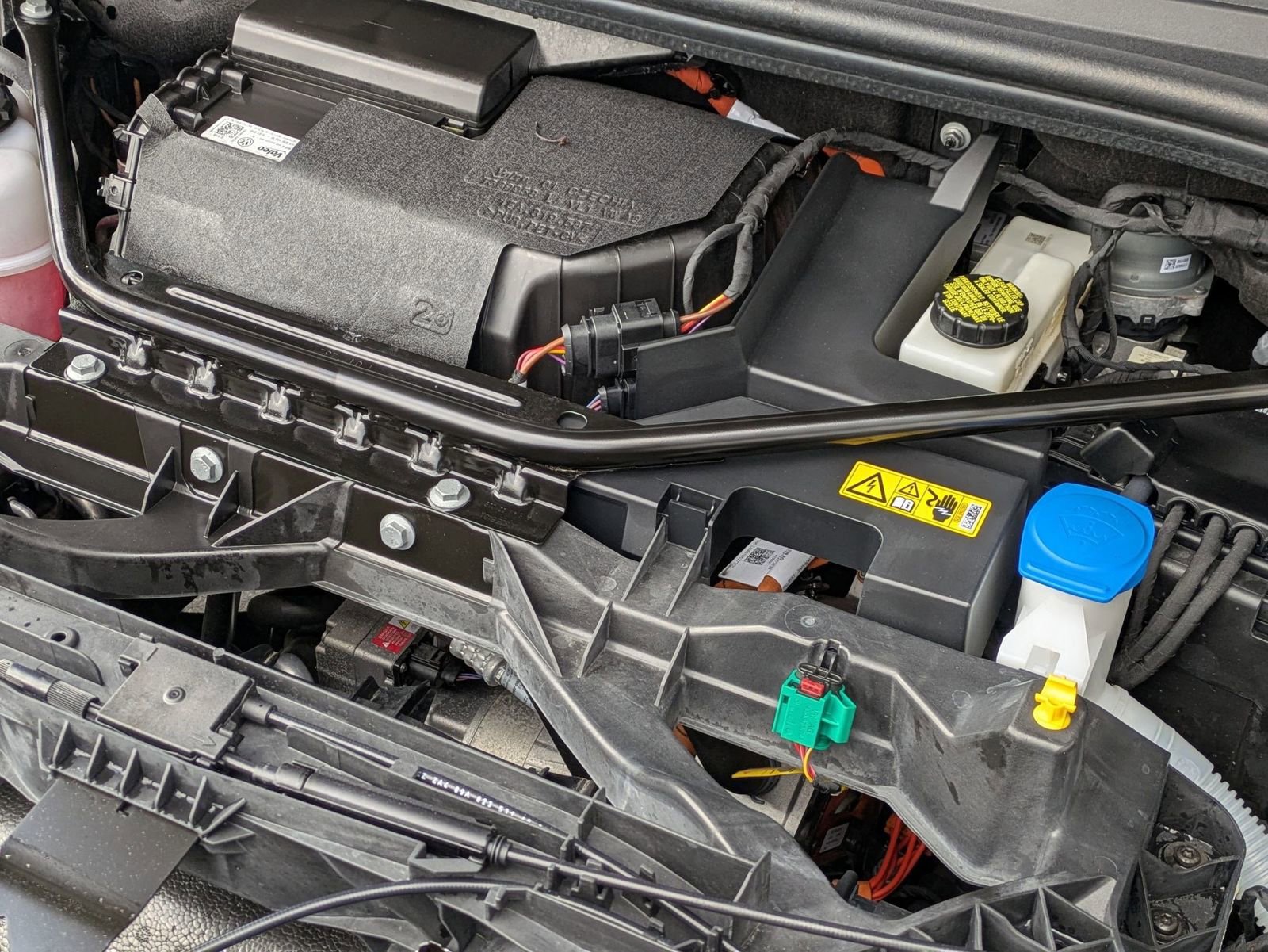 Used 2023 Audi Q4 e-tron Premium Plus image 24