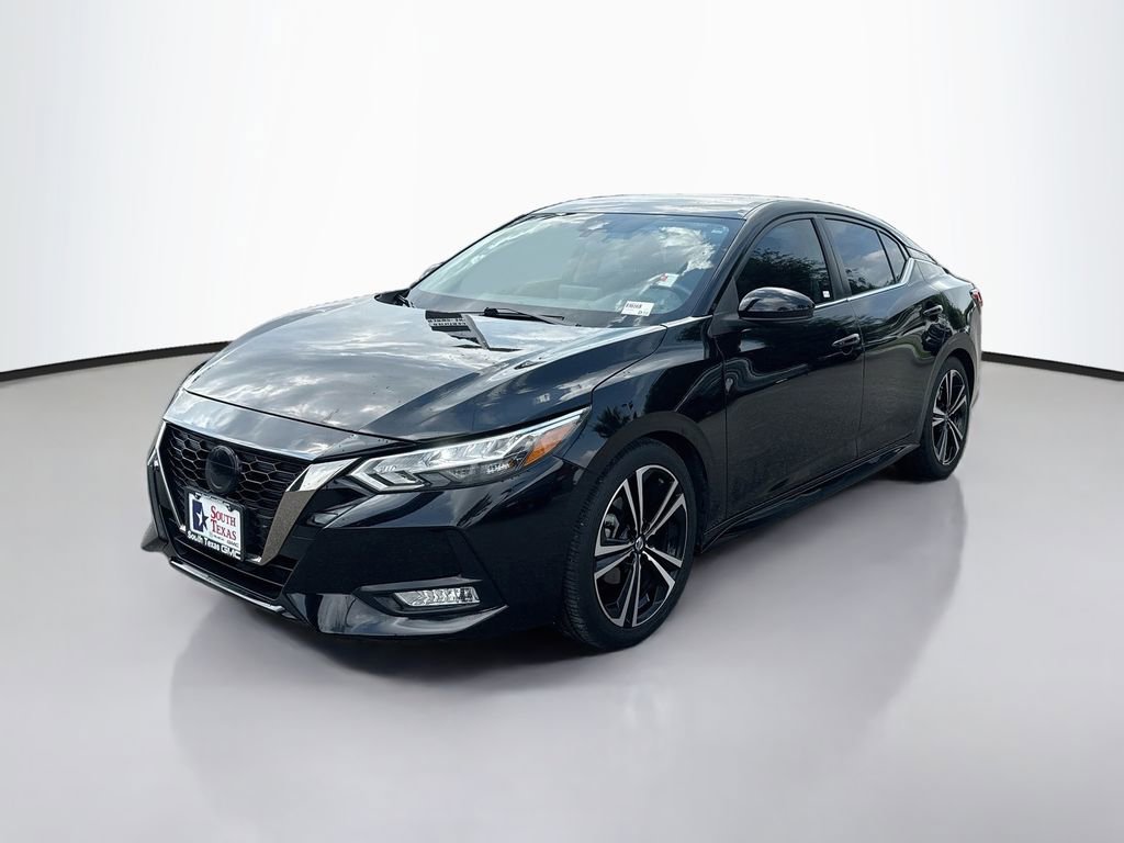 Used 2022 Nissan Sentra SR w/ Lighting Package FWD image 3