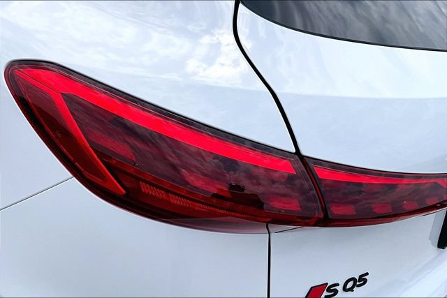 New 2026 Audi SQ5 Premium Plus AWD/4WD image 32