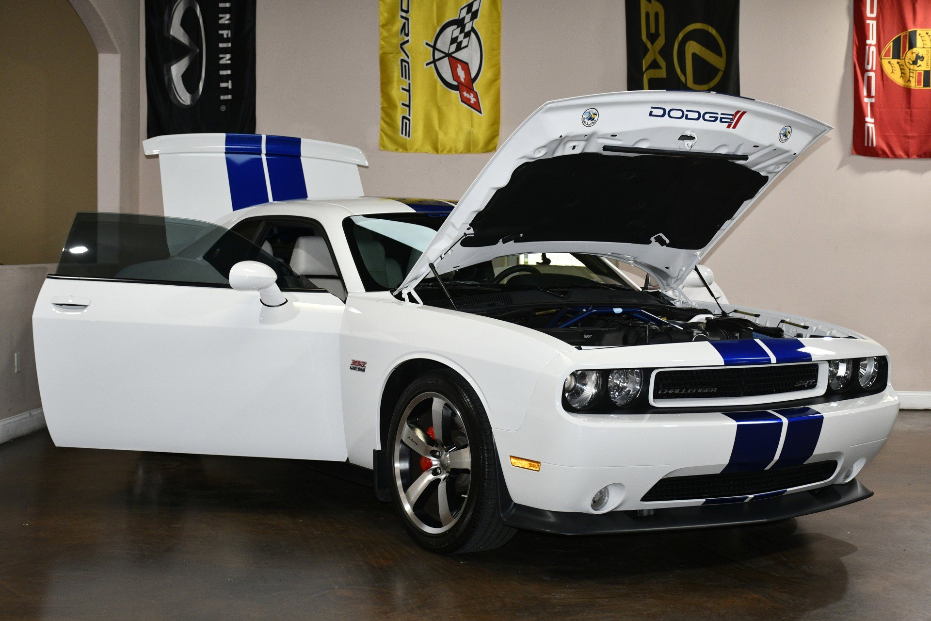 Used 2011 Dodge Challenger SRT8 w/ SRT Option Group II image 89