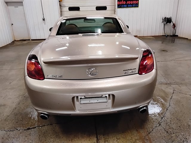 Used 2005 Lexus SC 430 Convertible image 8