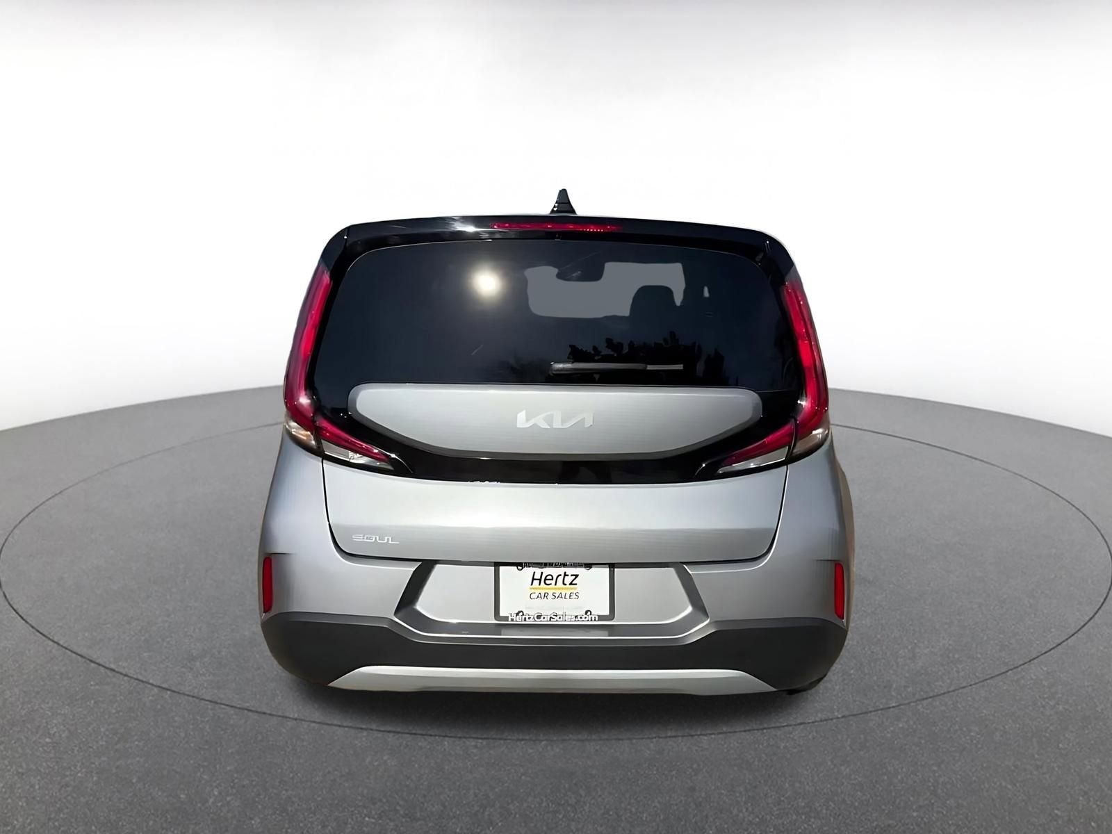 Used 2025 Kia Soul LX w/ LX Technology Package image 12