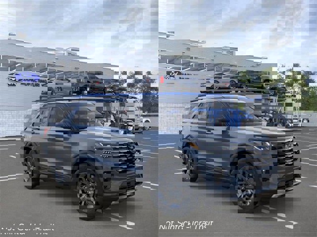 New 2026 Ford Explorer Active image 30