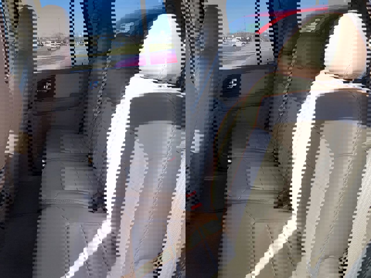 Used 2005 Ford Expedition King Ranch image 12