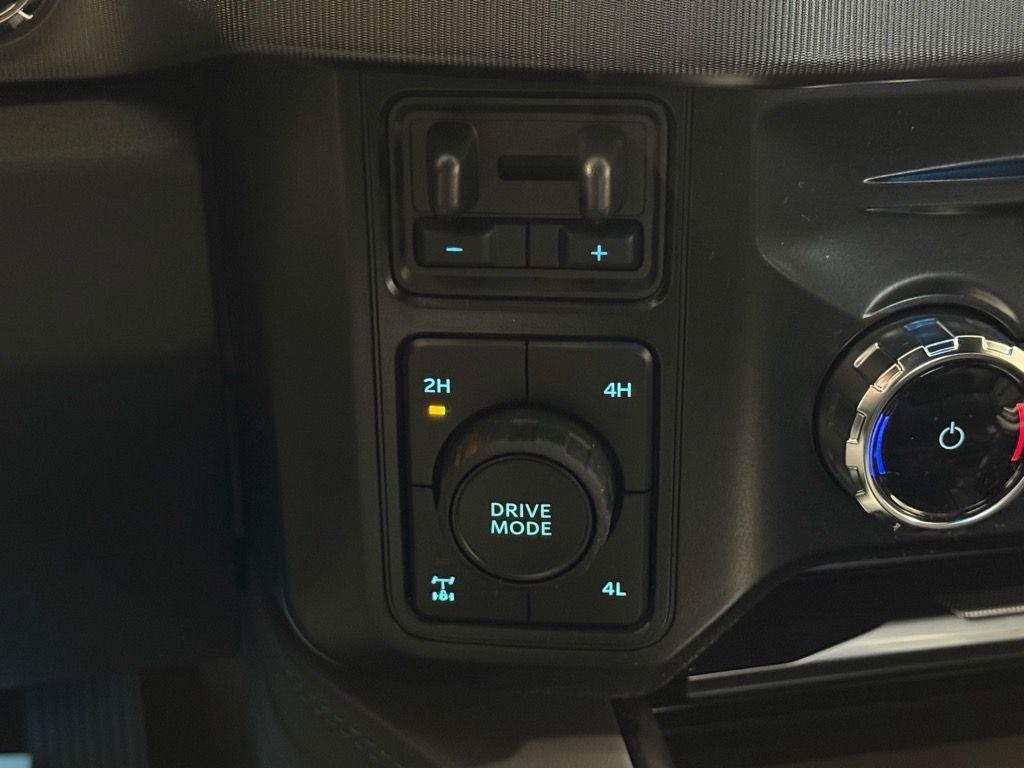 New 2026 Ford F350 Platinum image 17