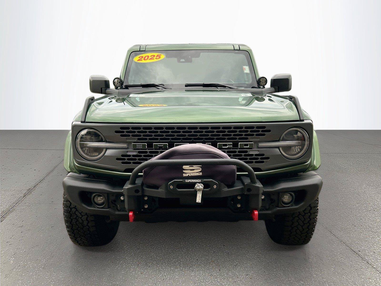Used 2025 Ford Bronco Badlands w/ Sasquatch Package AWD/4WD image 9