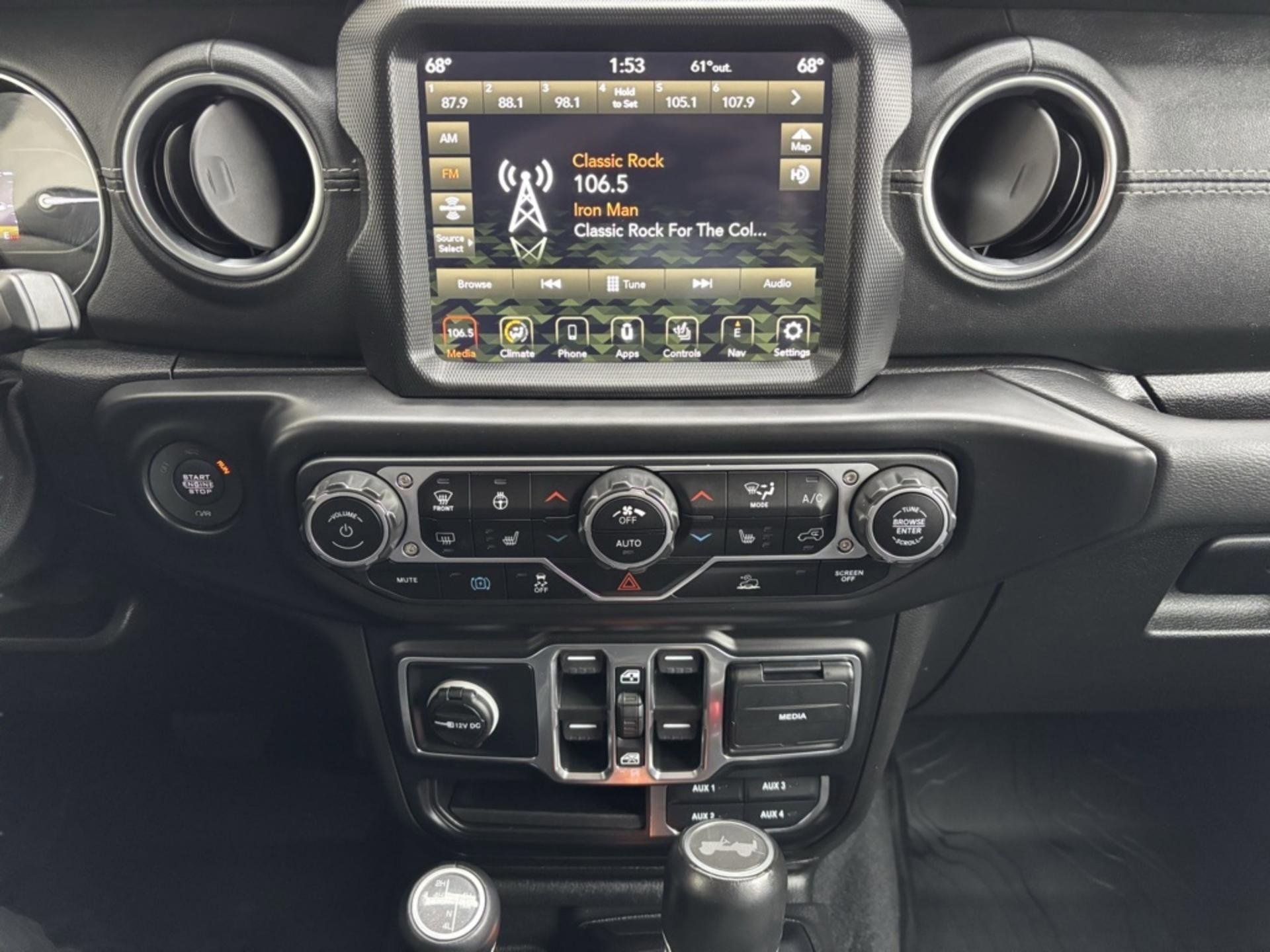 Used 2021 Jeep Wrangler Unlimited Sahara w/ Cold Weather Group image 12