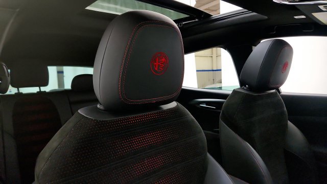 Used 2024 Alfa Romeo Tonale Veloce w/ Active Assist Package AWD/4WD image 33