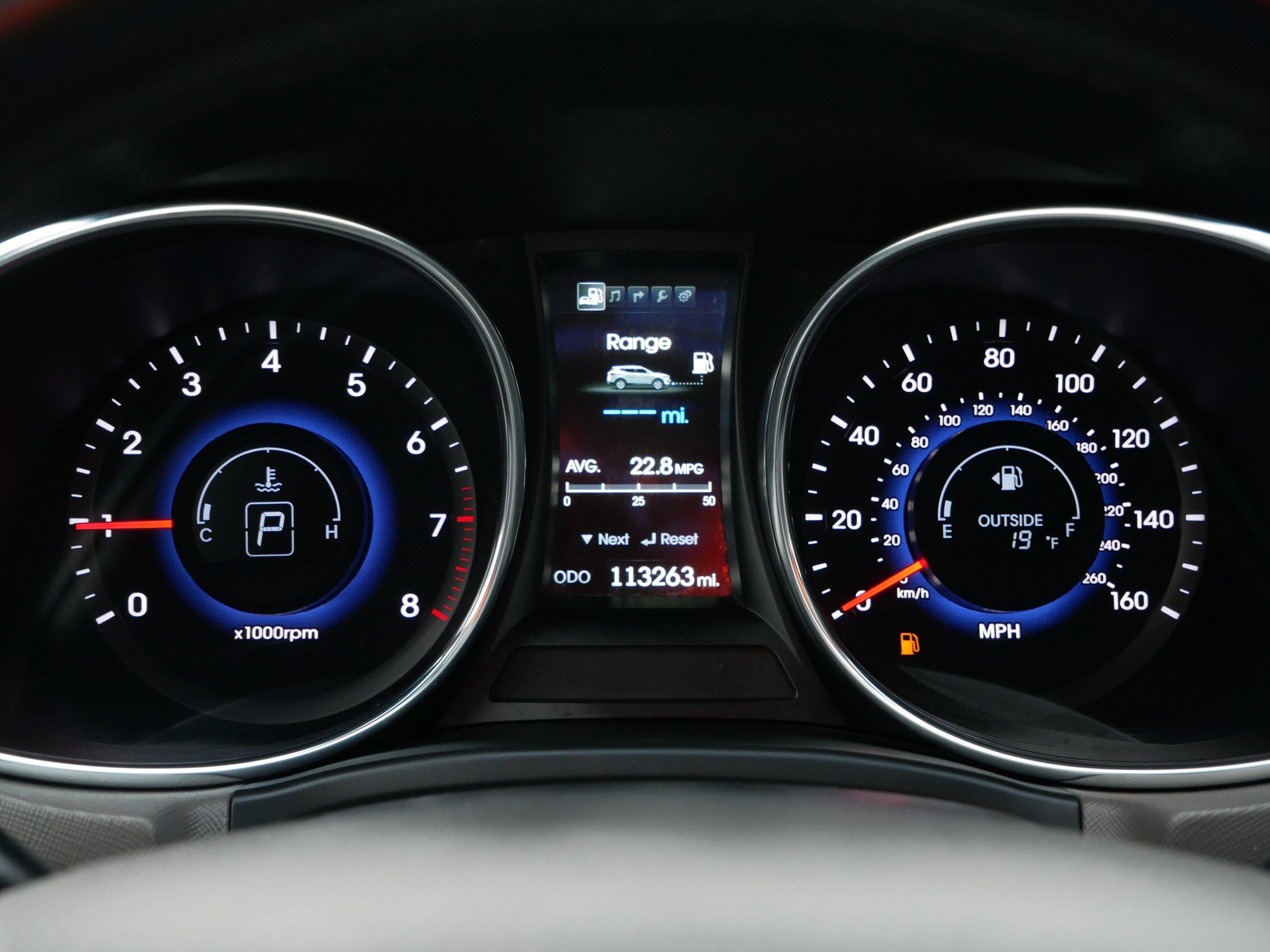 Used 2015 Hyundai Santa Fe Sport w/ Option Group 04 image 21