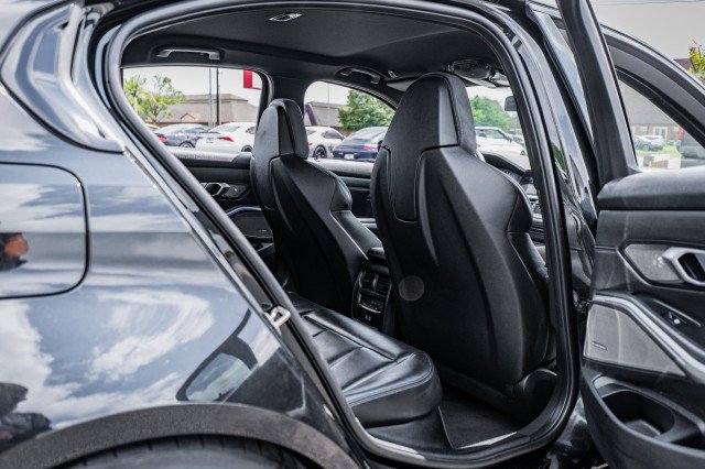 Used 2021 BMW M3 RWD image 39