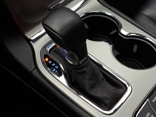 Used 2018 Jeep Grand Cherokee Limited image 20