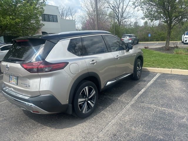 Used 2021 Nissan Rogue Platinum image 10