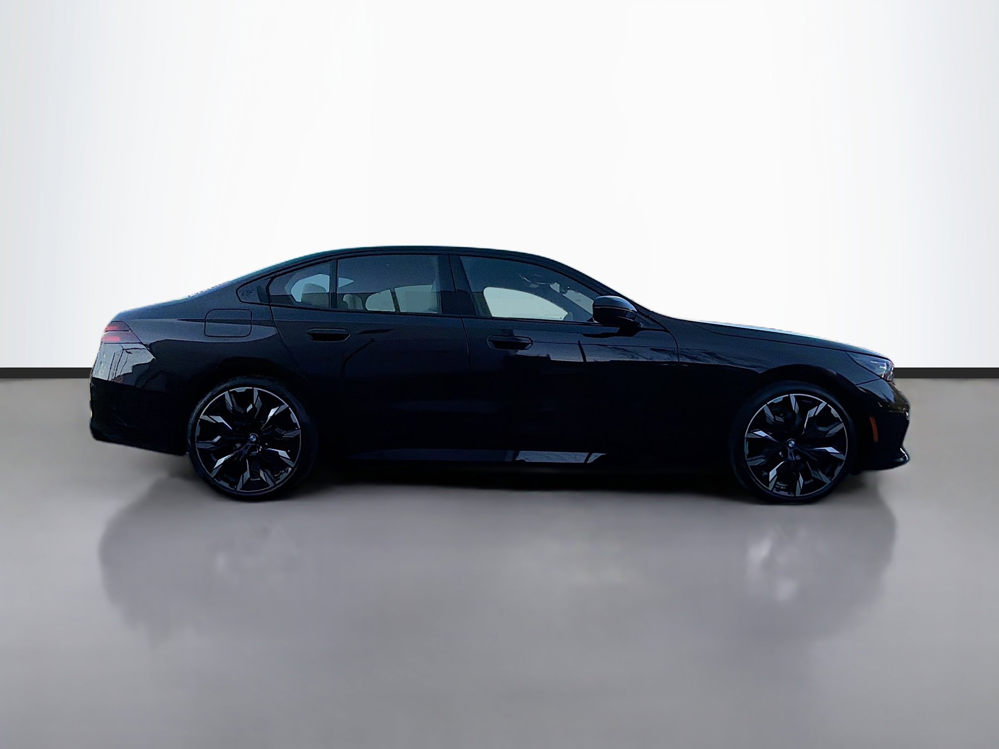 New 2026 BMW 530i w/ M Sport Package image 2